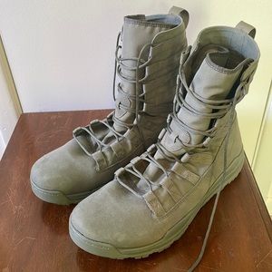 Nike SFS Boots (Size 15)